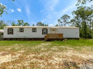 174 Union Ave, Interlachen, FL 32148