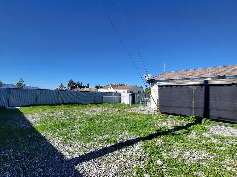 1130 E Gamebird Rd — Photo 19