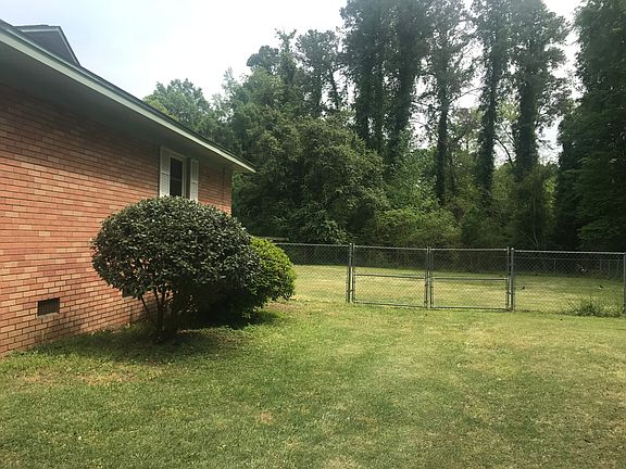  Front side view 