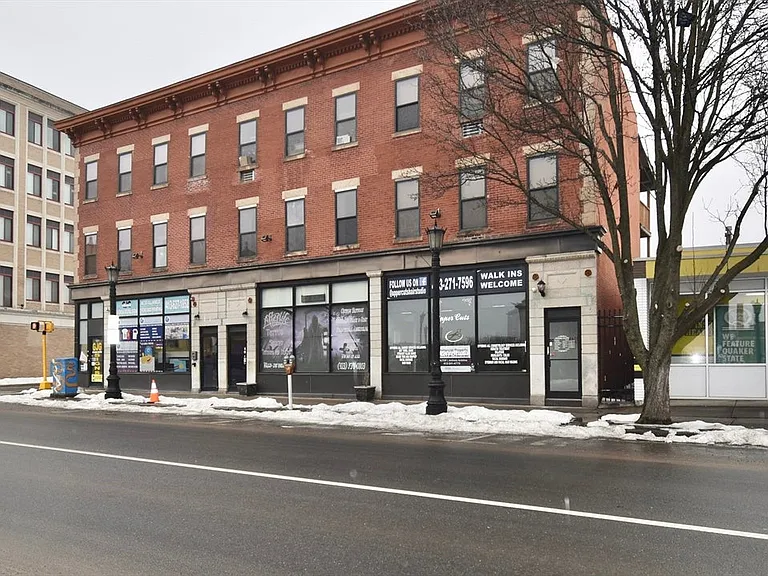 181 Chestnut St #2 — Photo 1