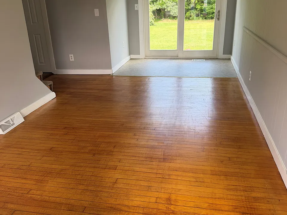 307 Hartford Ave #1
