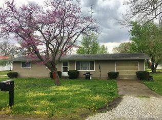 201 W Sangamon St, Chandlerville, IL 62627