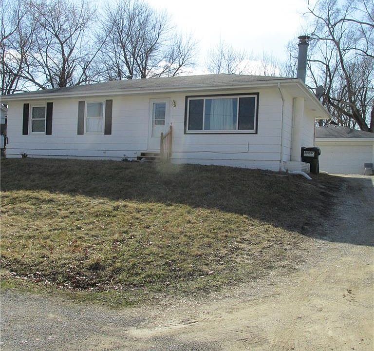 1st image of 600 Franklin Dr