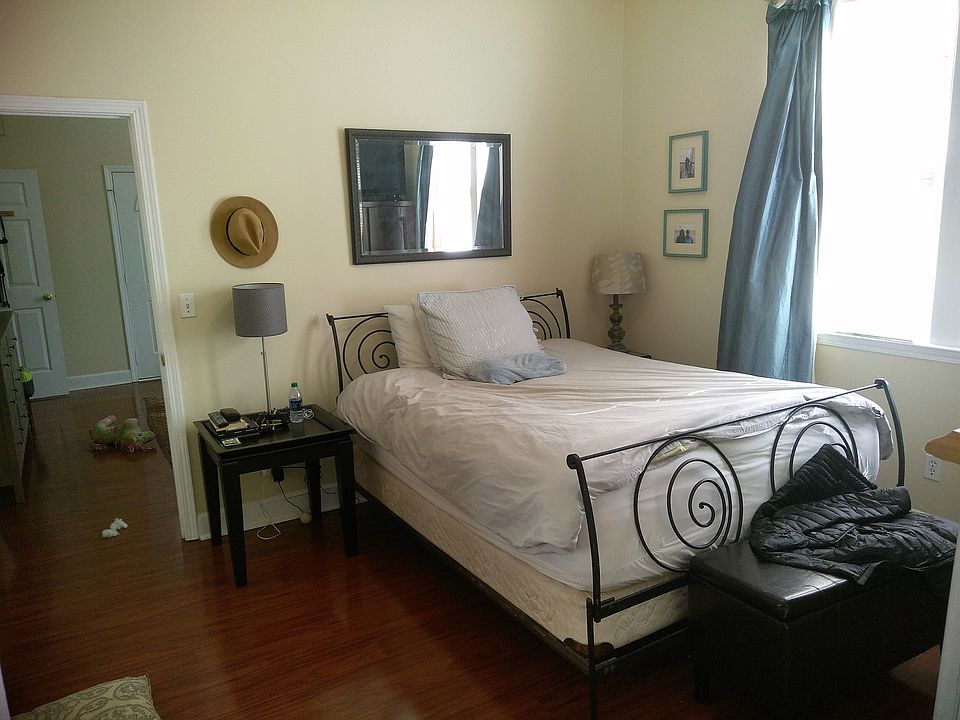 Bed Room