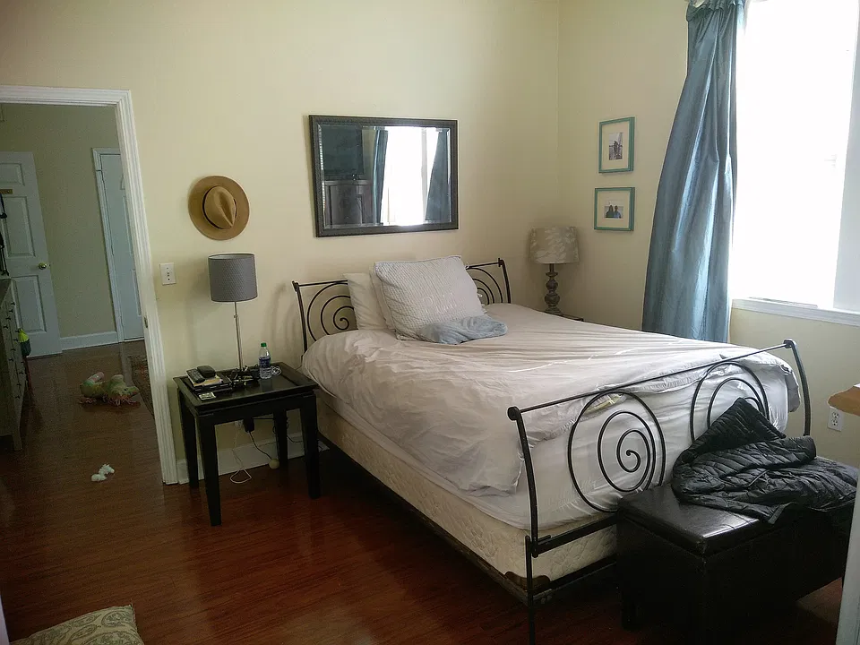 Bed Room