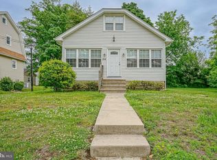 24 Pocahontas Rd, Hi Nella, NJ 08083