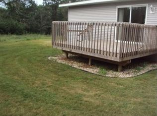 N7110 6th Dr, Plainfield, WI 54966