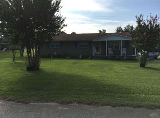 109 Crestview Dr, Cowpens, SC 29330