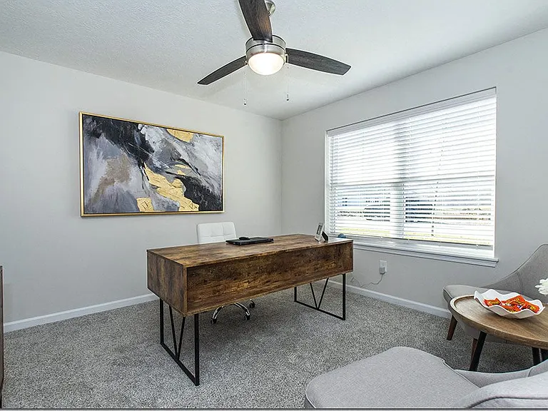 Riverwood Apartments — Photo 5