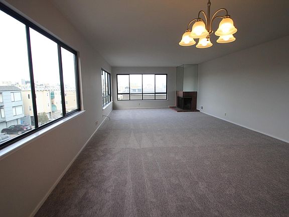3rd image of 55 Terra Vista Ave #1