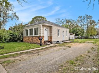 1868 Ray St, Muskegon, MI 49442