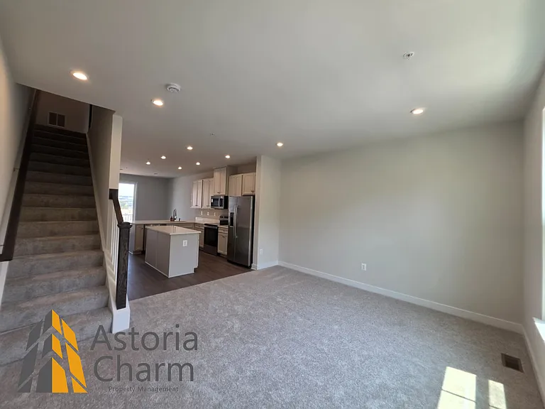 2928 Maisel St — Photo 13