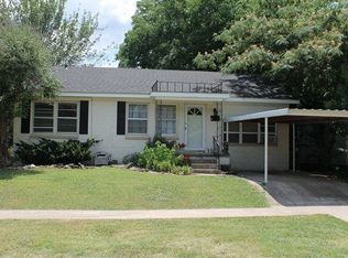 221 E 16th St, Ada, OK 74820