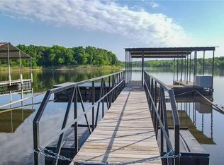 21083 Cherokee Rd, Flemington, MO 65650