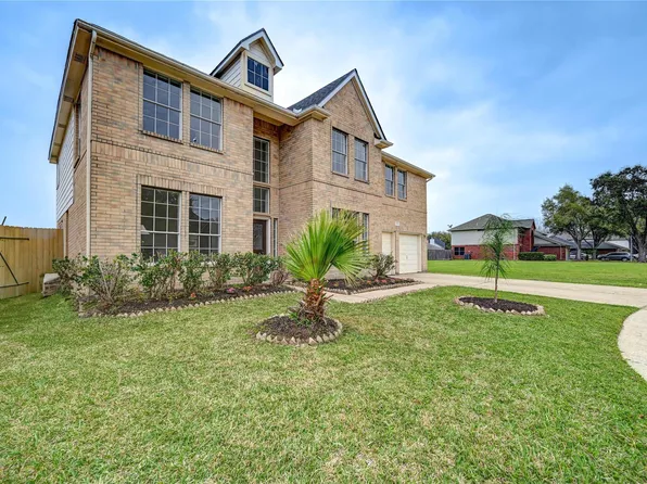 11906 Dinosaur Valley Dr, Sugar Land, TX 77498