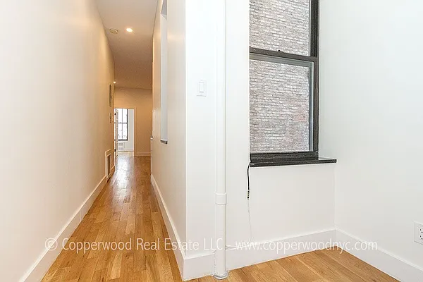 Rented by Copperwood Real Estate | media 17