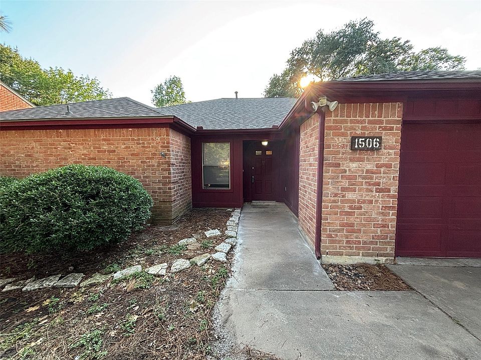 1st image of 1506 Park Maple Dr