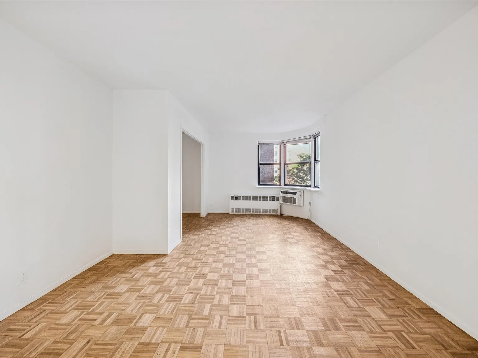 145 East 15th Street — Photo 2