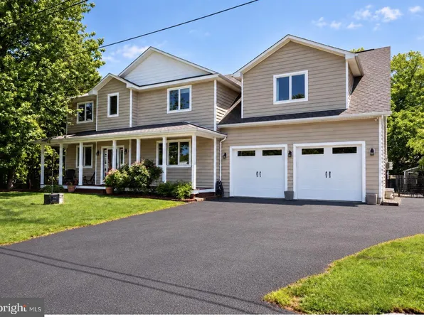 1351 Calvert Rd, Chester, MD 21619