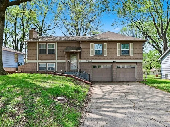 7308 Ash Ave, Raytown, MO 64133