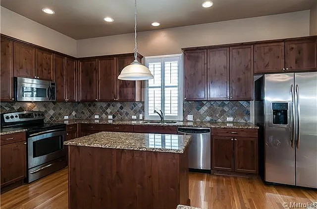 1933 Wild Star Way — Photo 14