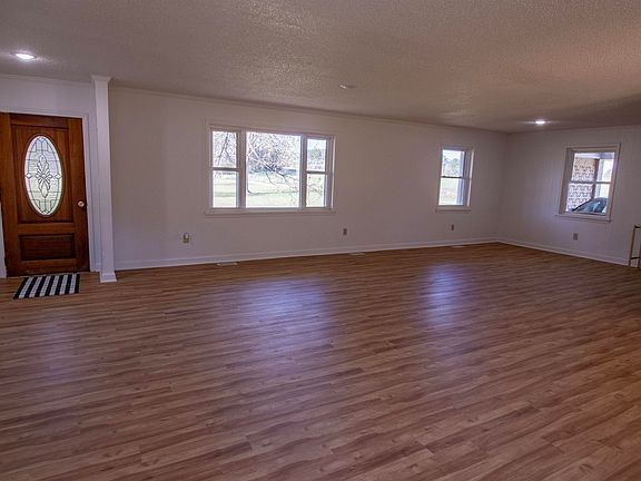 4th image of 5820 Mount Bethel Garmany Rd