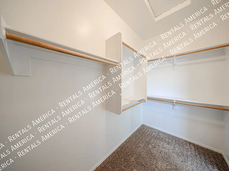 16926 W Nottingham Way — Photo 21