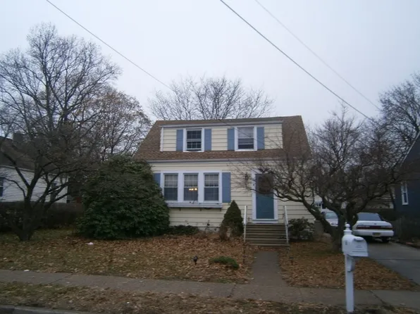 6 Lorraine Dr, Hamilton, NJ 08619