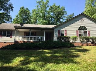 11359 Emerald Woods Ln, Mechanicsville, VA 23116