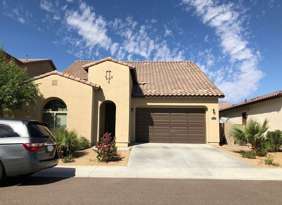 1st image of 3740 E Lantana Dr
