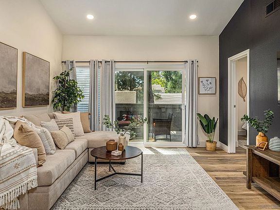 3rd image of 1059 Shadowridge Dr Unit 12