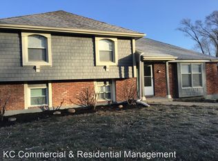 3612 E 104th St, Kansas City, MO 64137