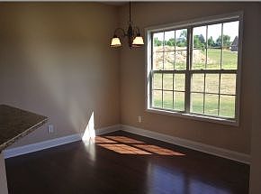5th image of 120 Chancery Ct