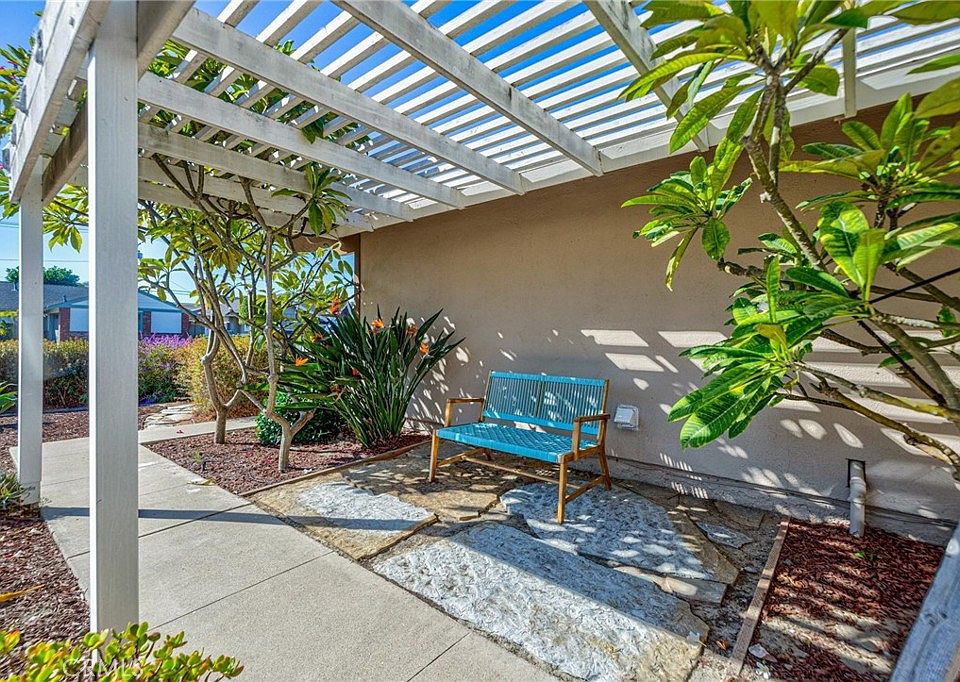 6171 Kiser Dr, Huntington Beach, CA 92647 | MLS #PW25246925 | Zillow