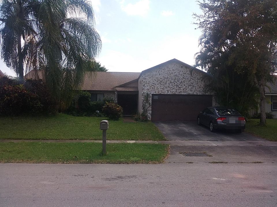 1st image of 7100 NW 47th Pl