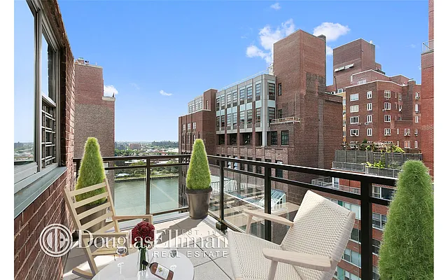 Rented by Douglas Elliman | media 2