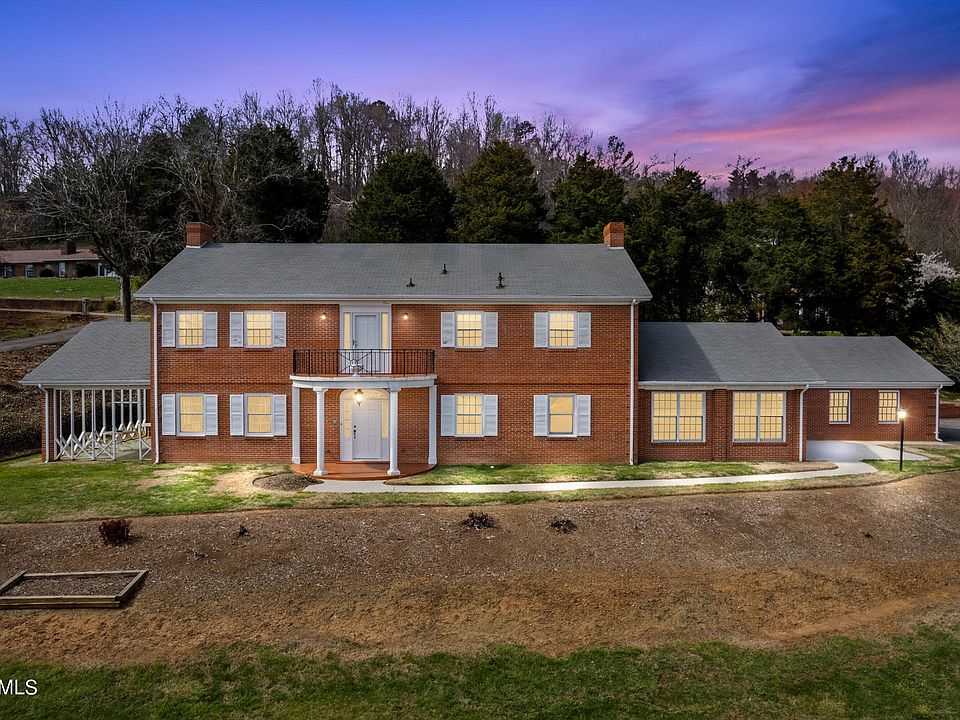 1st image of 1420 Doyal Dr