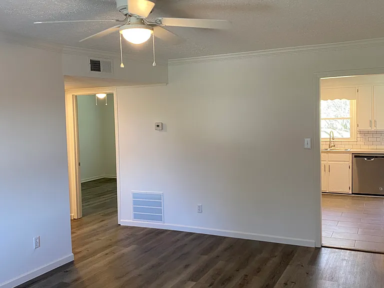 1001 Spring St — Photo 3
