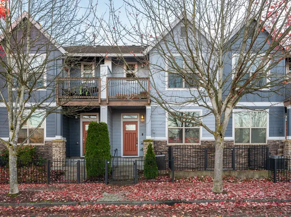 348 NE Morgan St, Portland, OR 97211