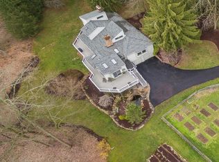 26 Hanover Dr, West Chester, PA 19382