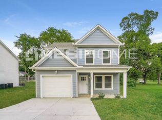 232 Stadium Dr, Hendersonville, TN 37075