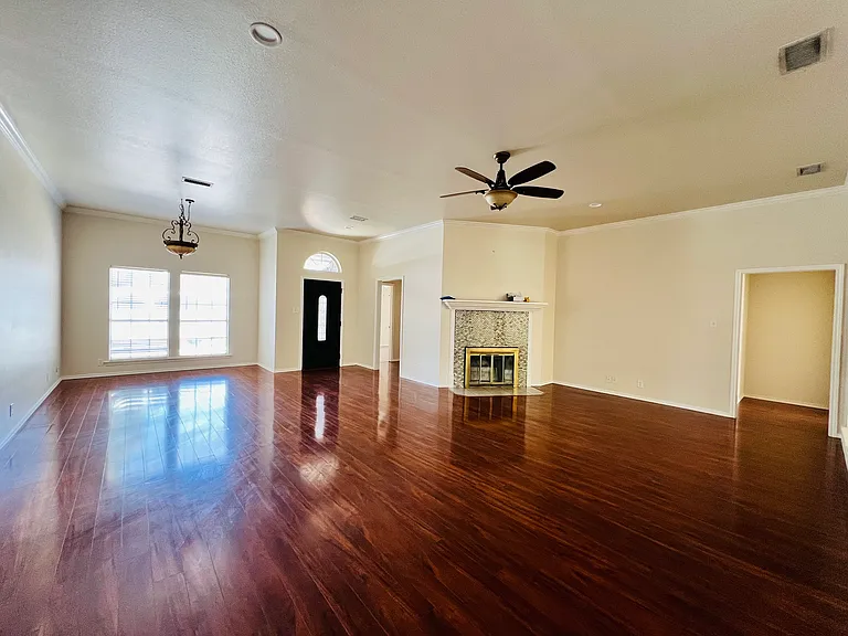 2905 Bluebird Ln — Photo 31