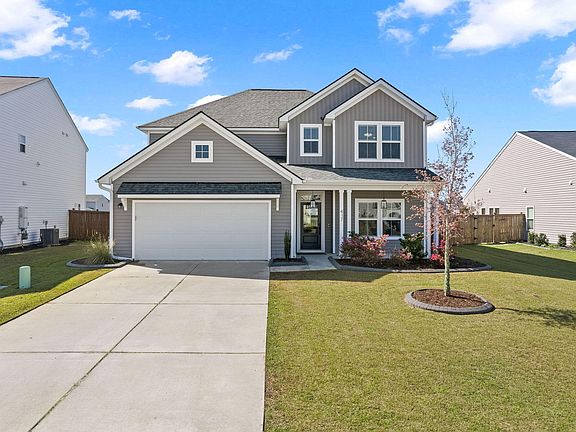 4th image of 417 Carrara Dr