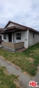 9521 Laurel St, Los Angeles, CA, 90002