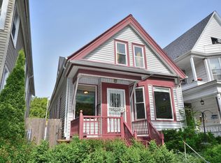 2733 N Booth St, Milwaukee, WI 53212