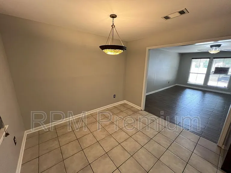 522 Fawn Lake Dr — Photo 12