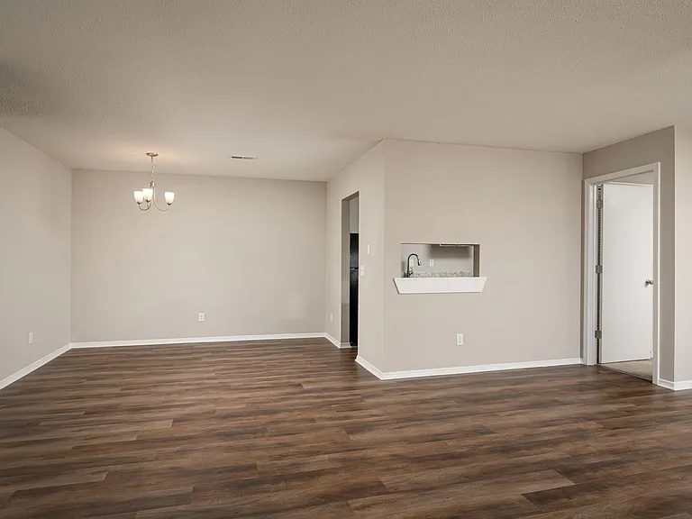Vandergriff Village by Callio Properties — Photo 47