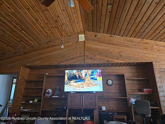 5th image of 120 Lookout Peak Rd