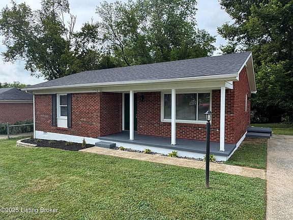 2nd image of 313 Memorial Dr