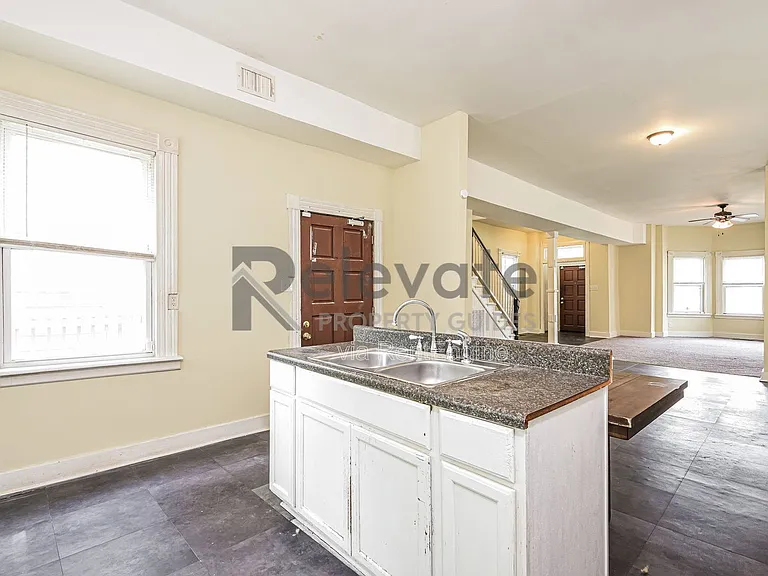 1313 N 20th St — Photo 8